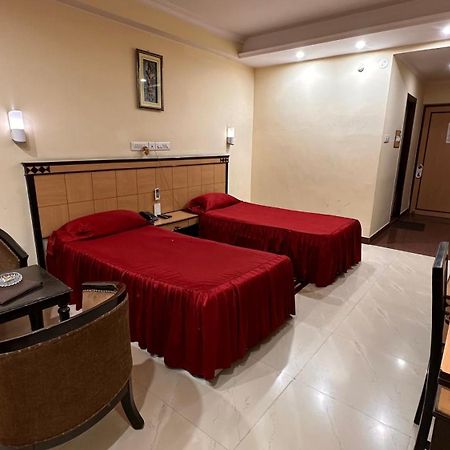 Hotel Sriyash Regency Bhāgalpur Kültér fotó