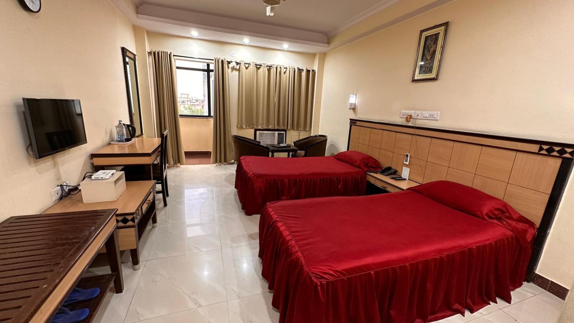Hotel Sriyash Regency Bhāgalpur Kültér fotó