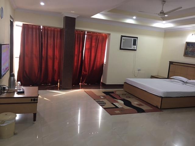 Hotel Sriyash Regency Bhāgalpur Kültér fotó