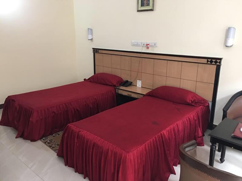 Hotel Sriyash Regency Bhāgalpur Kültér fotó